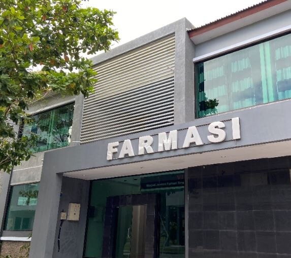 Gedung Farmasi Universitas Negeri Gorontalo